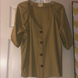 Blouse with Wooden Buttons‼️